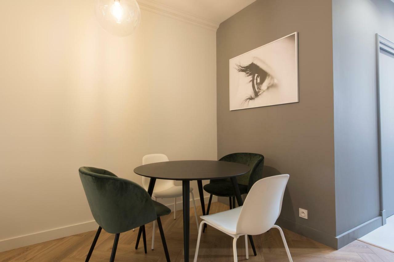 F2 Chambre En Duplex Saint-Raphael  Exterior photo